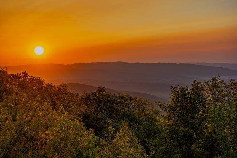 Stunning Appalachian sunset over the mountains, perfect backdrop for camping near Pikeville, KY
